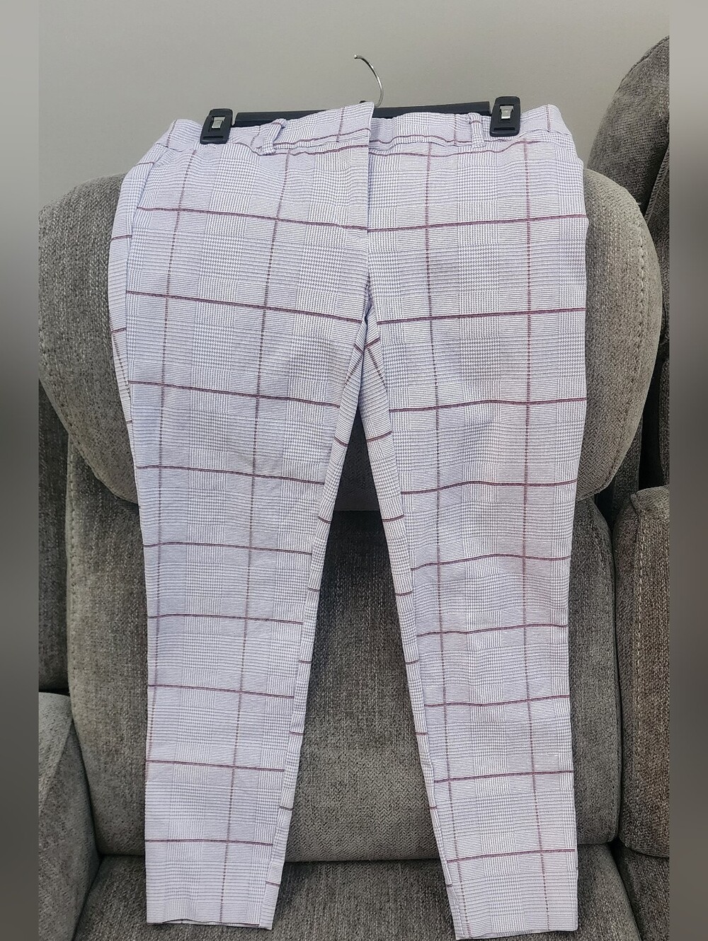 New York & Co Plaid Slim Ankle Pants in Light Gray and Mauve
